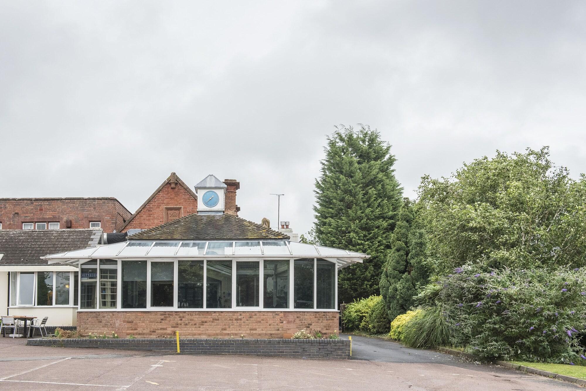 Himley Country Hotel Dudley Extérieur photo